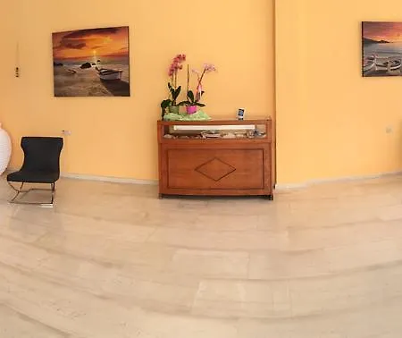 Studio Skourtis Daire